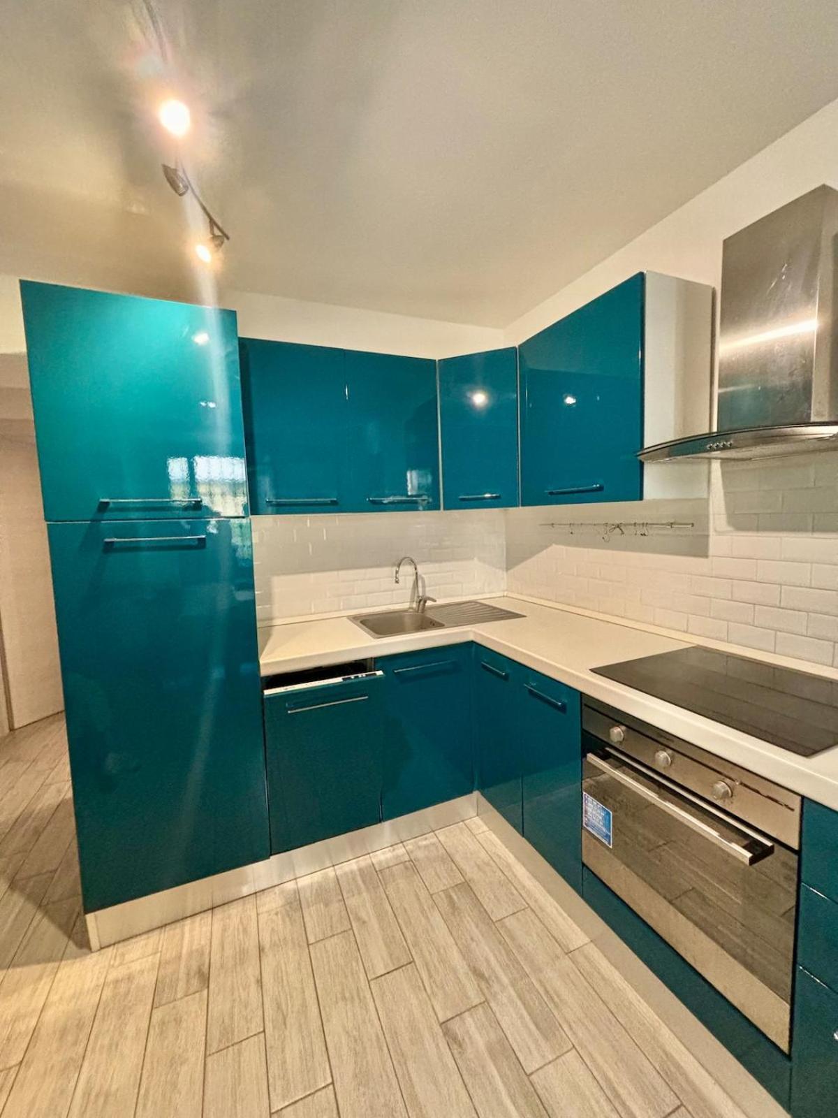 Apartment 2 Bedroom In Porta Venezia *